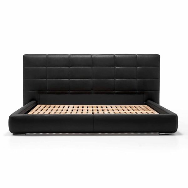 Modern Luxury Leather Bed, Light High-End Platform Bed